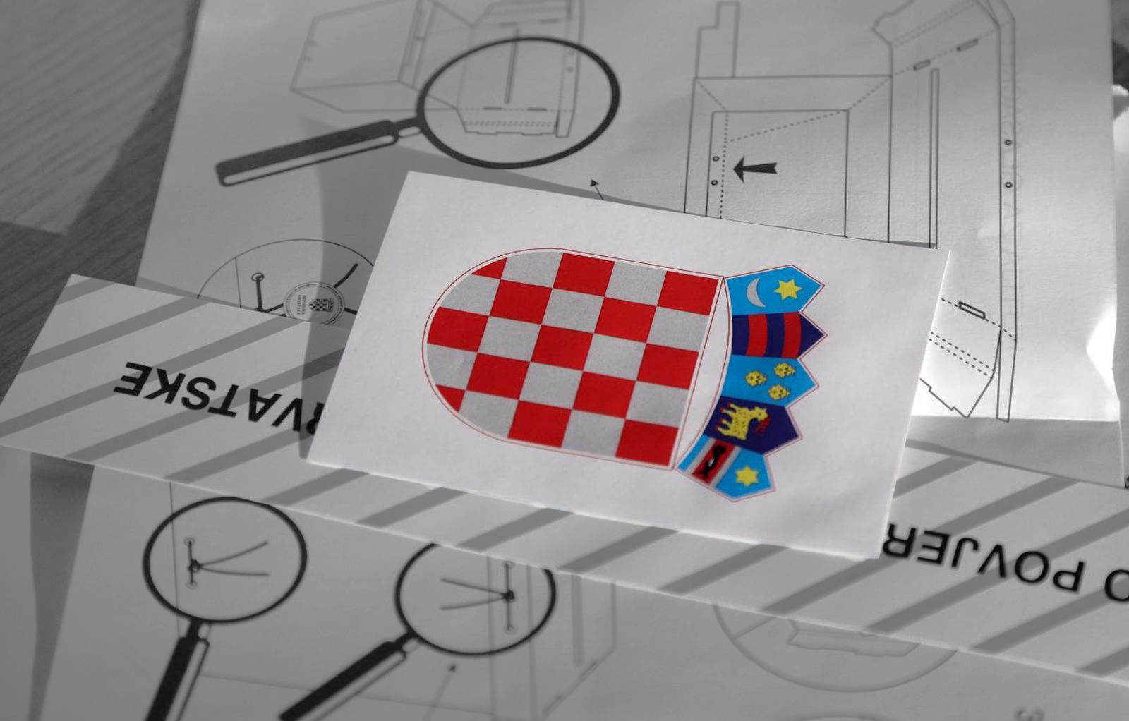 30.05.2021., Sibenik - U Sibeniku su otvorena biracka mjesta na kojima se u drugom krugu bira gradonacelnik i zupani Sibenika i sibensko-kninske zupanije.
Photo: Dusko Jaramaz/PIXSELL
