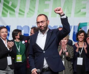 30.05.2021., Zagreb - Izborni stozer u drugom krugu kandidata koalicije Mozemo! - Zagreb je NAS! - Zelena alternativa ORaH - Nova ljevica - Za Grad! za gradonacelnika Zagreba Tomislava Tomasevica u Muzeju suvremene umjetnosti. Tomislav Tomasevic dao je izjavu medijima nakon pobjede u drugom krugu lokalnih izbora. Photo: Marko Lukunic/PIXSELL