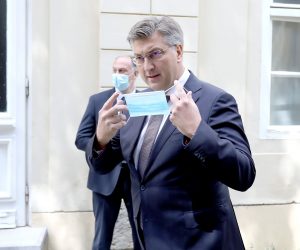 31.05.2021., Zagreb -Uzvanici dolaze na svecanost urucenja javnih priznanja Grada Zagreba povodom Dana Grada Zagreba.  
Photo: Patrik Macek/PIXSELL