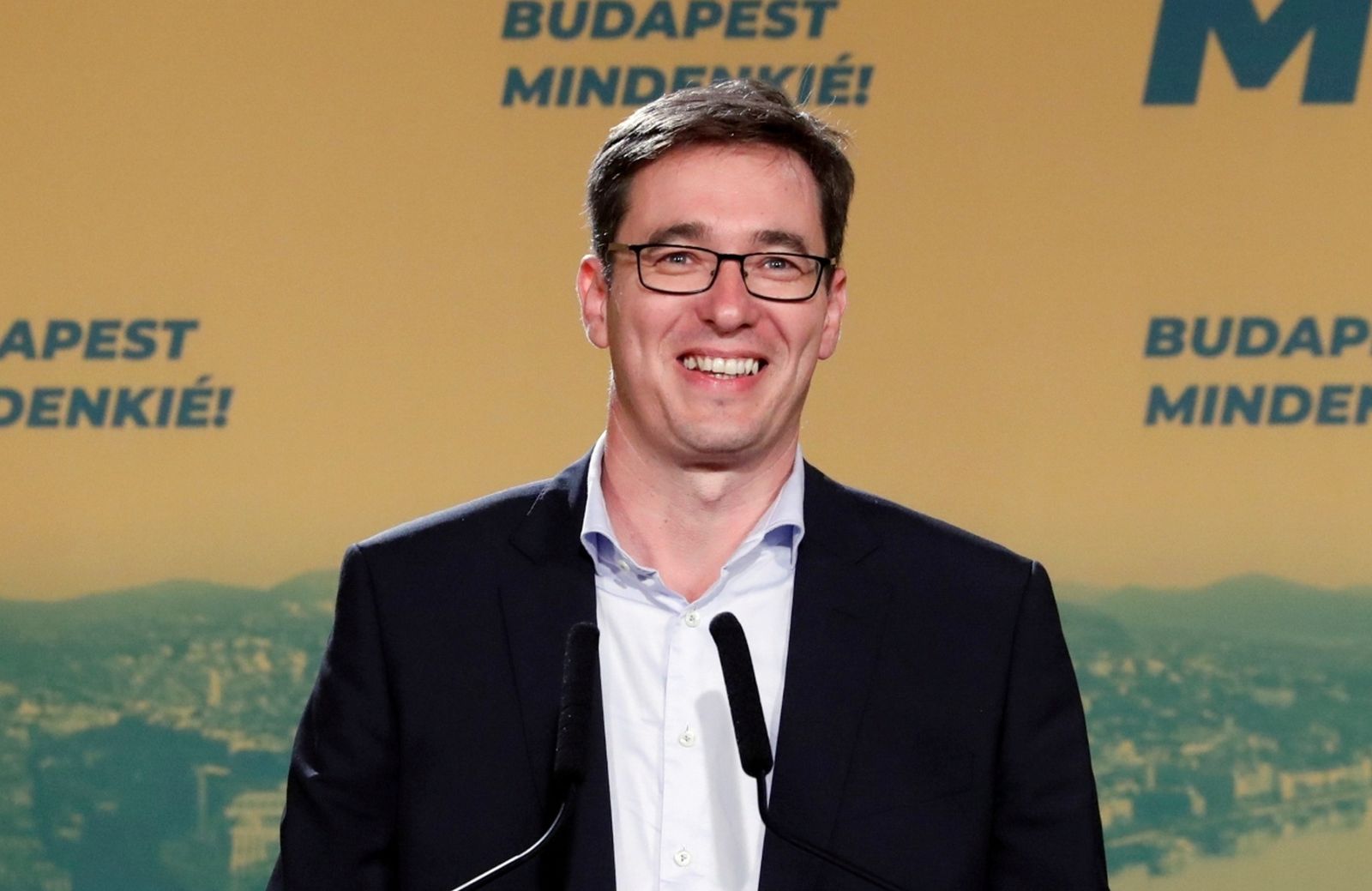 FILE PHOTO: FILE PHOTO: Hungary's local elections in Budapest FILE PHOTO: Gergely Karacsony, opposition parties' candidate, delivers a statement after being elected Mayor of Budapest, in Budapest, Hungary, October 13, 2019. REUTERS/Bernadett Szabo/File Photo BERNADETT SZABO