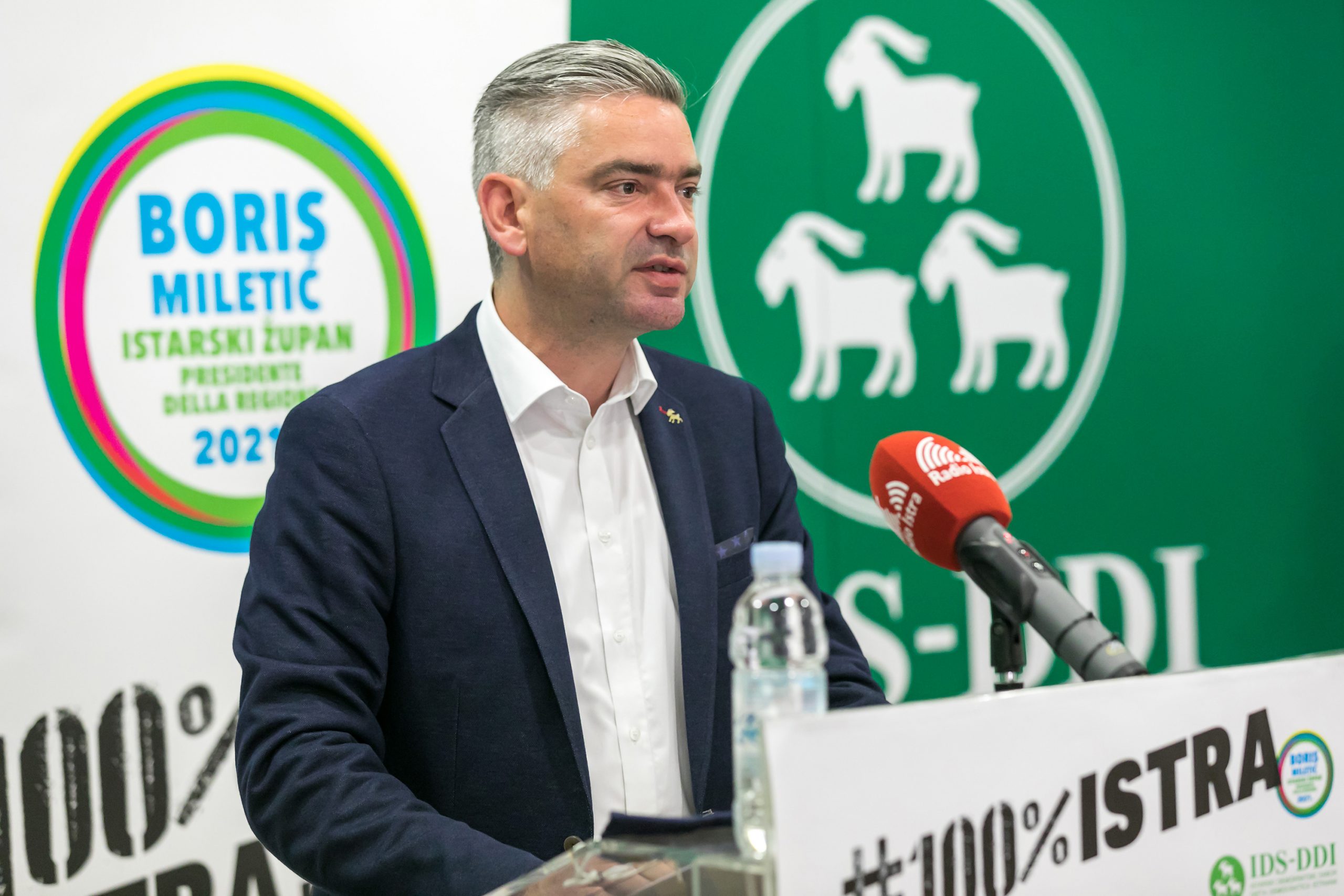 Pula, 11.05.2021 - DS-ov kandidat za upana Boris Miletiæ u utorak je u Puli u cijelosti predstavio  program "100% Istra" s kljuènim projektima za Istru istaknuvi da je fokus programa na napretku i inovacijama, od potpune digitalizacije javnih usluga do potpunog prometnog povezivanja i gospodarskog rasta. foto HINA/ Daniel SPONZA/ ik