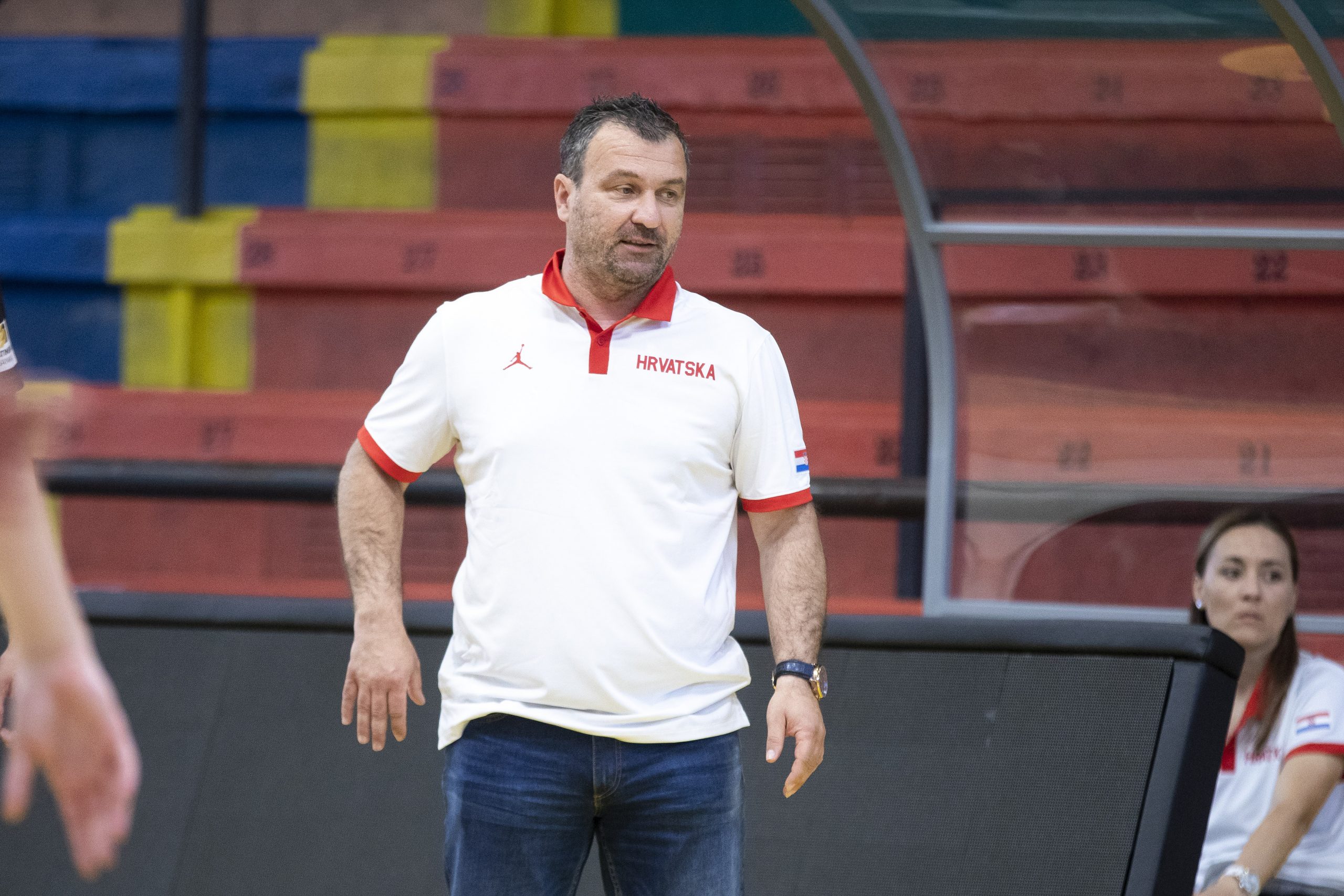 Split, 06.06.2021 - Odigrana je prijateljska utakmica hrvatske ženske košarkaške reprezentacije protiv reprezentacije Grčke u sklopu priprema za nastup na Europskom prvenstvu. Na fotografiji trener Stipe Bralić.
foto HINA/ Miroslav LELAS/ lm