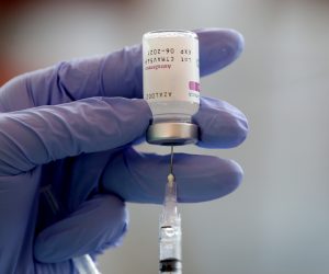 epa09254334 A health worker prepares to inject a dose of AstraZeneca vaccine during a COVID-19 vaccination drive at a shopping mall in Jakarta, Indonesia,  08 June 2021. Indonesia has recorded more than 1,800,000 COVID-19 cases since the beginning of the pandemic.  EPA/Bagus Indahono