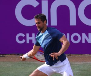 epa09277541 Croatia's Marin Cilic in action against Italy's Fabio Fognini during their match on day 3 at the Cinch Championships at the Queen's Club in London, Britain, 16 June 2021.  EPA/VICKIE FLORES