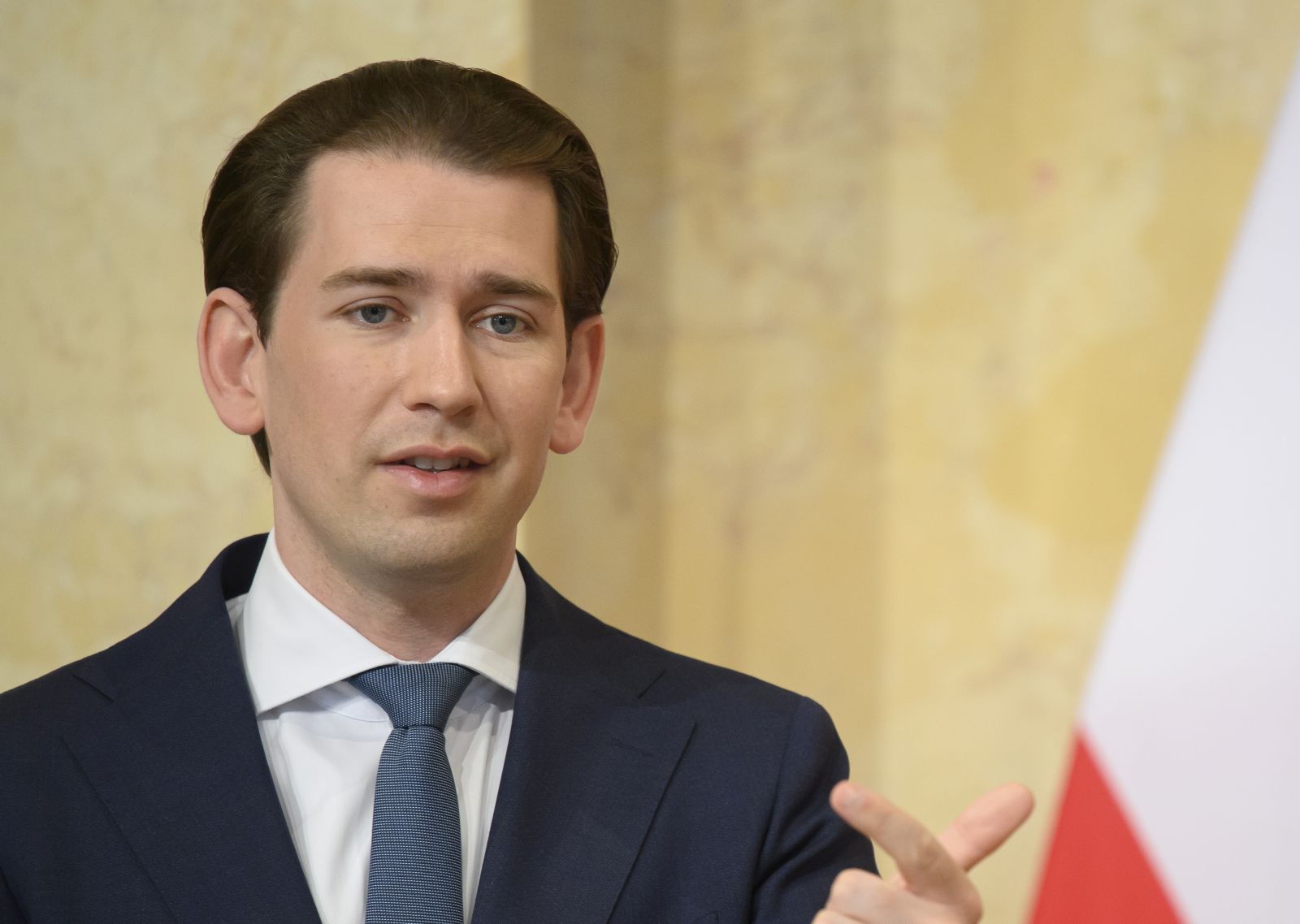 epa09282501 Austrian Chancellor Sebastian Kurz attends a press conference during a Western Balkan summit at the Austrian Federal Chancellery in Vienna, Austria, 18 June 2021.  EPA/CHRISTIAN BRUNA
