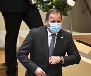 epa09290072 Sweden's Prime Minister Stefan Lofven (R)  before the distrust voting in the Swedish Parliment, in Stockholm, Sweden, 21 June 2021.  EPA/CLAUDIO BRESCIANI  SWEDEN OUT