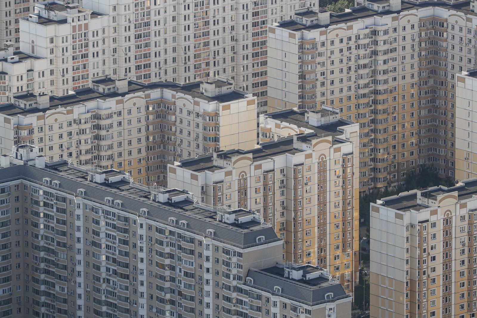 epa09291787 The multi-story houses seen in Ostankino district of Moscow, Russia, 21 June 2021. The cost of housing in the secondary market in Moscow from May 2017 to May 2021 increased by almost 33.87 percent. The average cost of real estate in the secondary market in Moscow amounted to 300 thousand rubles (3500 EUR) per square meter.  EPA/SERGEI ILNITSKY