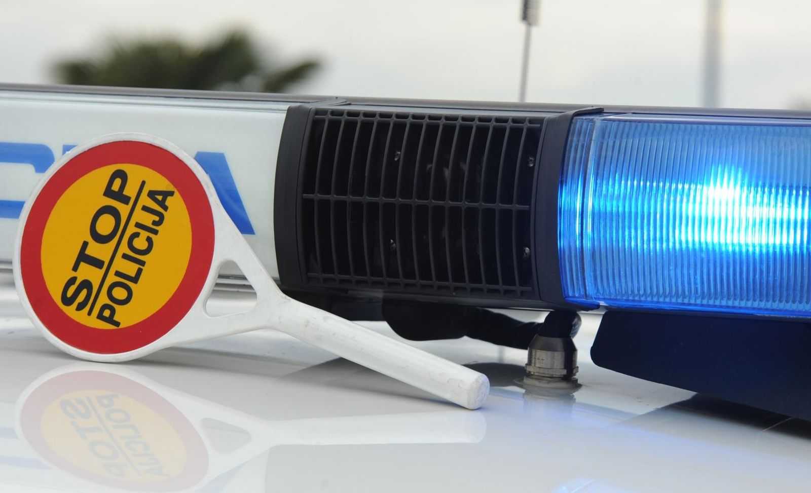 01.02.2015., Sibenik - Stop policija - palica za zaustavljanje vozila. Photo: Hrvoje Jelavic/PIXSELL
