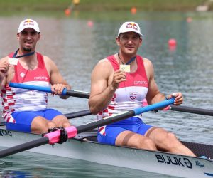 01.05.2021., Zagreb - Zagreb - Drugi dan Svjetskog veslackog kupa 2021. na Jarunu.  Dvojac bez kormilara, Hrvatska,  Martin Sinkovic i Valent Sinkovic.
Photo: Matija Habljak/PIXSELL