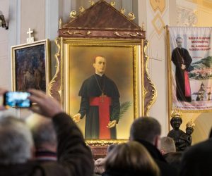 03.03.2018., Krasic -  Vjernici iz cijele Hrvatske dolaze na hodocasce povodom 20 godina proglasenja blazenim Alojzija Stepinca. 
Photo: Davor Puklavec/PIXSELL