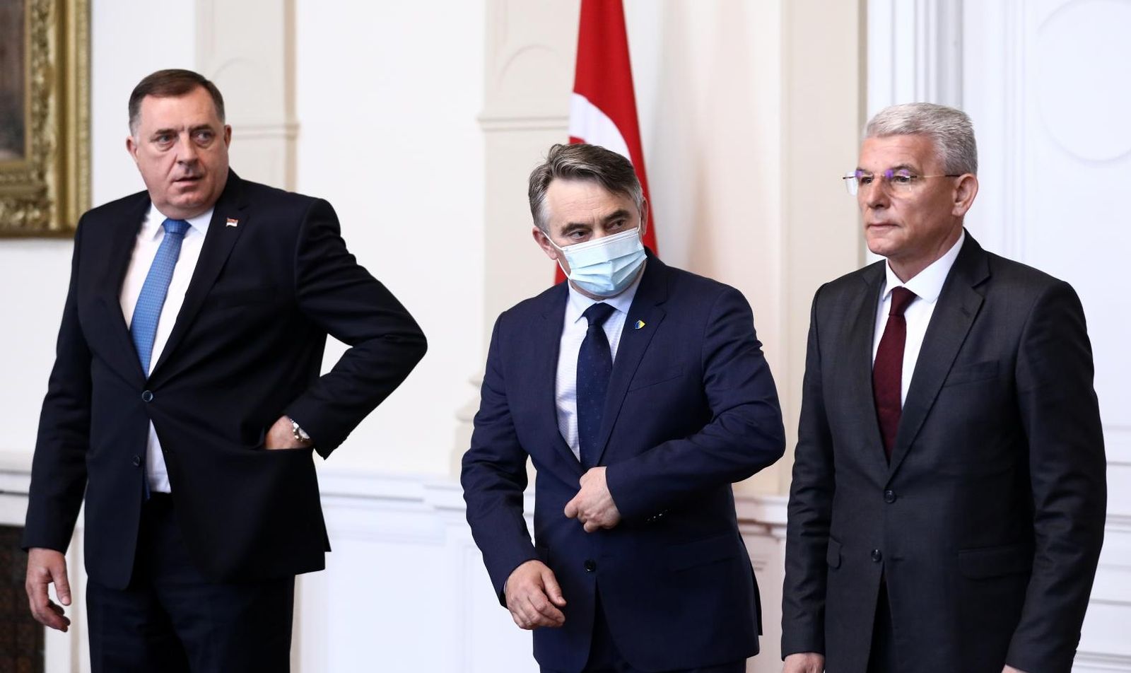 05.05.2021., Sarajevo, Bosna i Hercegovina - Clanovi Predsjednistva BiH primili su ministra vanjskih poslova Republike Turske Mevluta Cavusoglua. (L-D) Milorad Dodik, Zeljko Komsic, Sefik Dzaferovic
Photo: Armin Durgut/PIXSELL
