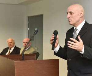 Zagreb: Održan stručni skup o sigurnosti u prometu 05.12.2018., Zagreb - U Centru za vozila Hrvatske odrzan je Strucni skup pod nazivom "Prijedlog mjera za povecanje sigurnosti u cestovnom prometu". Zeljko Marusic. Photo: Davorin Visnjic/PIXSELLa