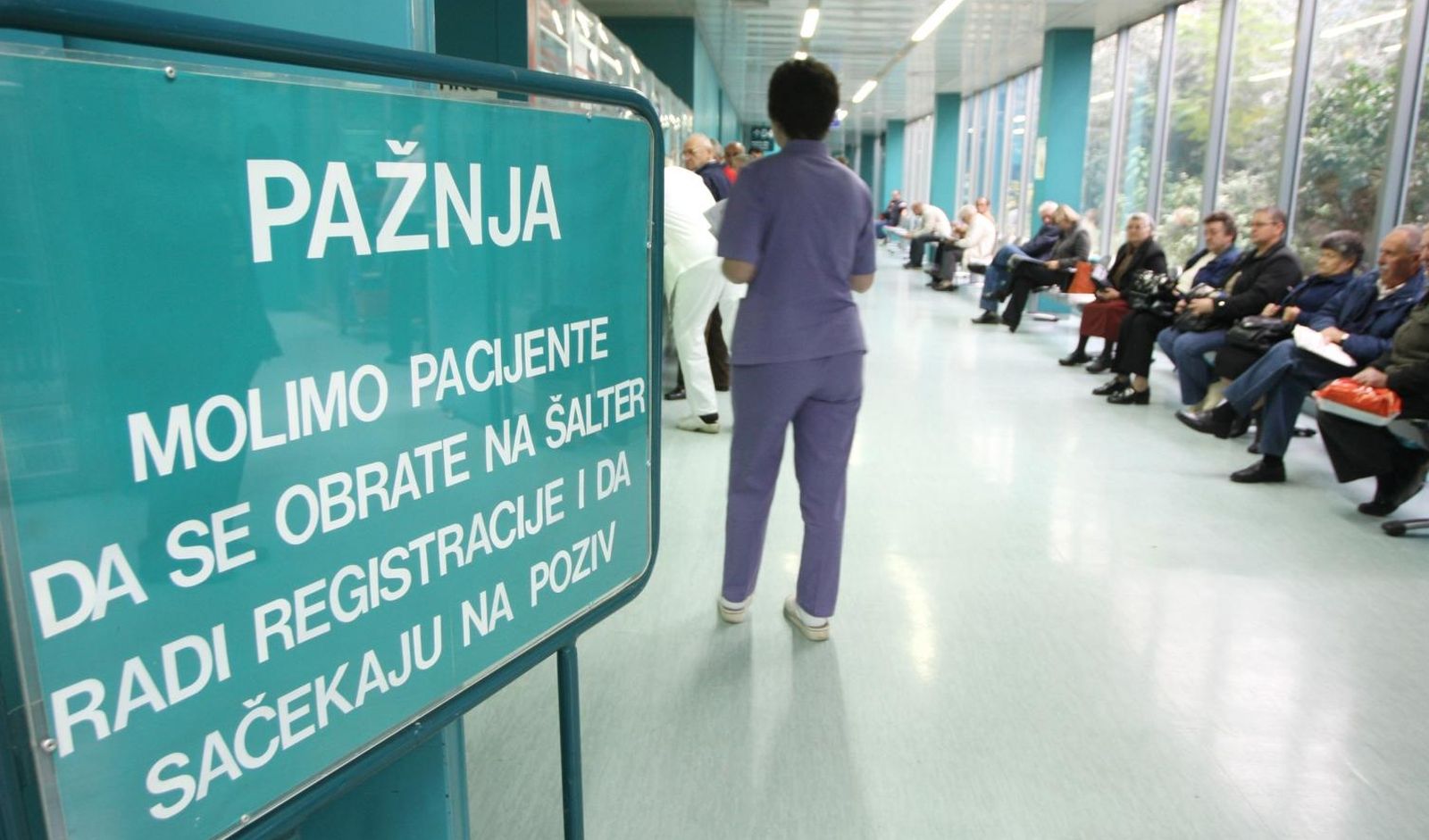 11.11.2008., Zagreb - Ilustracija na temu guzvi u bolnicama i dugog cekanja na pretrage. Klinicka bolnica Dubrava.
Photo: Davor Puklavec/PIXSELL