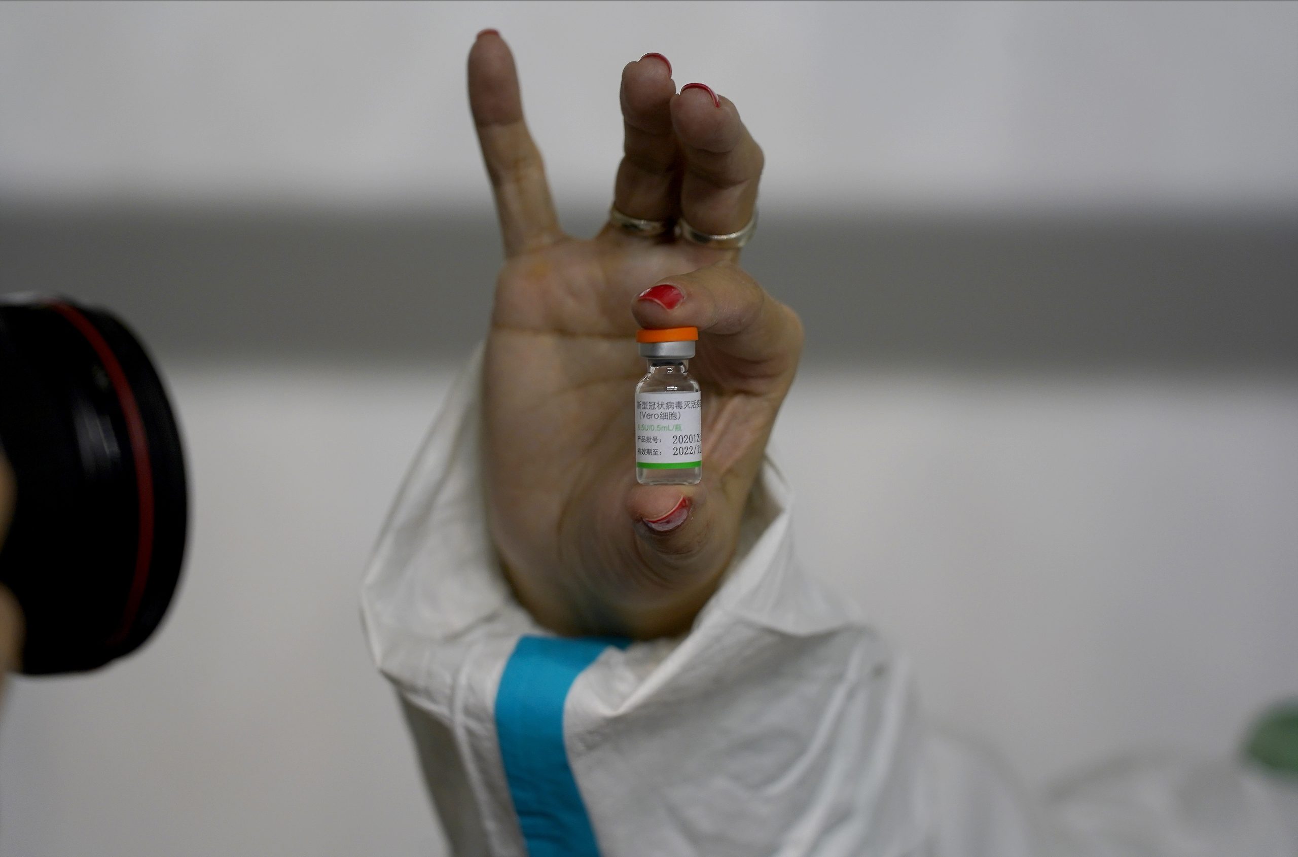 09, February, 2021, Belgrade - At the Belgrade fair, the revaccination of citizens with the chinese vaccine, manufactured by Sinofarm, against the COVID-19 virus began after a period of 21 days after the first dose of the vaccine. Photo: Antonio Ahel/ATAImages

09, februar, 2021, Beograd - Na Beogradskom sajmu pocela je revakcinacija gradjana kineskom vakcinom, proizvodjaca Sinofarm, protiv virusa COVID-19 nakon protoka roka od 21 dana nakon prve doze vakcine. Photo: Antonio Ahel/ATAImages
