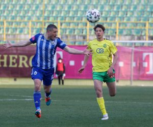 10.03.2021., stadion Aldo Drosina, Pula - Hrvatski Telekom Prva liga, 16. kolo, NK Istra 1961 - NK Lokomotiva. Kyriakos Papadopoulos, Taichi Hara Photo: Srecko Niketic/PIXSELL