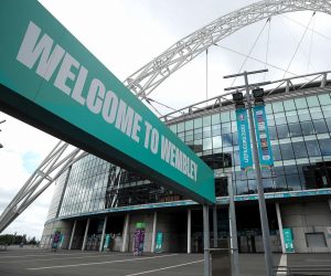 10.6.2021., Zagreb - Stadion Wembley, London, Engleska - UEFA Europsko prvenstvo 2020, Stadion Wembley na kojem ce se odigrati utakmica 1. kola skupine D izmedju reprezentacije Engleske i Hrvatske. 
Wembley Stadium je nogometni stadion u Londonu (Wembley, London Borough of Brent). Stadion je drugi po broju sjedecih mjesta u Europi, odmah iza Camp Noua u Barceloni i prvi po velicini natkrivenih stadiona na svijetu. Broj sjedecih mjesta varira ovisno o dogadjaju: 90000 (nogomet i ragbi), 75000 sjedecih mjesta i 15.000 stojecih (koncert) te 68400 do 72000 (atletika). Stadion je i najskuplji na svijetu do danas s cijenom gradnje od 798 milijuna britanskih funti. Stadion je izgradjen na mjestu staroga Wembleya, koji je srusen 2003. Kao datum zavrsetka gradnje stadiona navodi se 9. ozujka 2007. godine, kada su kljucevi stadiona predani nogometnom savezu Engleske. 
Photo: Goran Stanzl/PIXSELL