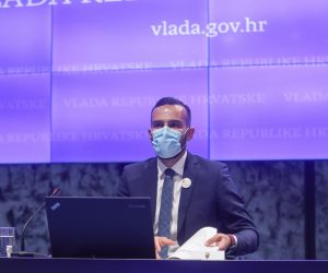 11.06.2021., Zagreb - Odrzana prva sjednica  nacionalnog vijeca za razvoj socijalnih politika. Predsjednik Vijeca i ministar  Jospi Aldrovic odrzao je predstavljanje Akcijskog plana za unapredjenje sustava socijalne skrbi. Photo: Zeljko Lukunic/PIXSELL