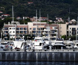17.08.2016., Tivat - Marina Porto Montenegro koristi postojecu infrastrukturu bivse jugoslovenske mornaricke baze, na kojoj je izgradjena. Trenutno u ponudi ima 450 vezova za jahte duzine od 12 do 180 metara. Planira se da  do zavrsetka njene izgradnje punuda obuhvati 850 vezova, od kojih 250 iskljucivo za luksuzne jahte, sto ce biti najveca ponuda u Europi.
Photo: Marko Lukunic/PIXSELL