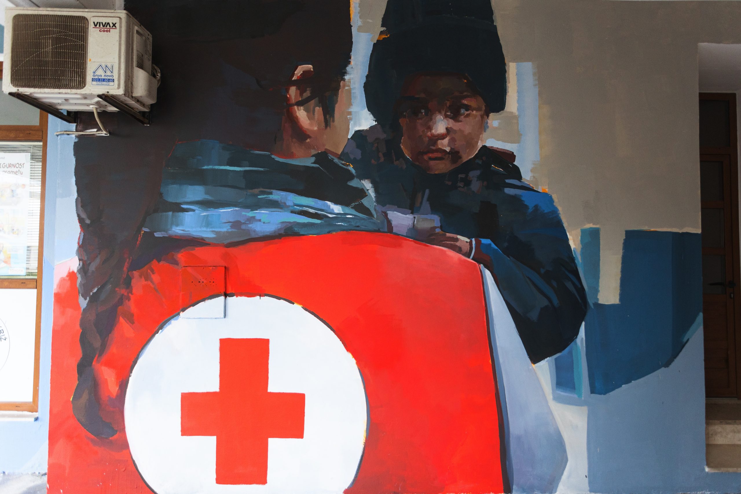 19.02.2021., Zadar - Zadaska slikarica Alba Micev oslikala je mural na zidu Crvenog kriza u Zadru. Photo: Marko Dimic/PIXSELL