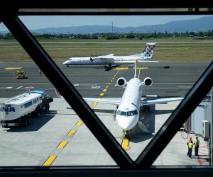 19.05.2017., Zagreb - Nacionalni avio-prijevoznik Croatia Airlines svecano je u Medjunarodnoj zracnoj luci Franjo Tudjman (MZLZ) obiljezio uvodjenje novih sezonskih linija za Stockholm, Bukurest, Helsinki i Oslo. 
Photo: Marko Prpic/PIXSELL