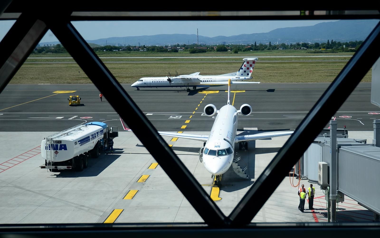 19.05.2017., Zagreb - Nacionalni avio-prijevoznik Croatia Airlines svecano je u Medjunarodnoj zracnoj luci Franjo Tudjman (MZLZ) obiljezio uvodjenje novih sezonskih linija za Stockholm, Bukurest, Helsinki i Oslo. 
Photo: Marko Prpic/PIXSELL