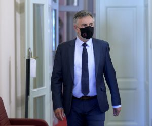 26.05.2021., Zagreb - Saboru je 7. sjednicu nastavio raspravom o izmjenama i dopunama Zakona o trzistu kapitala. Miroslav Skoro Photo: Patrik Macek/PIXSELL