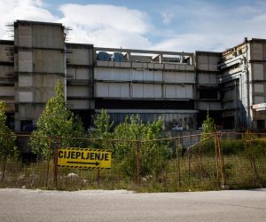 28.04.2021., Split - U tijeku je masovno cijepljenje u splitskoj Spaladium areni.
Photo: Milan Sabic/PIXSELL
