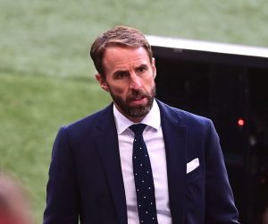 epa09294188 England manager Gareth Southgate (C) reacts during the UEFA EURO 2020 group D preliminary round soccer match between the Czech Republic and England in London, Britain, 22 June 2021.  EPA/Neil Hall / POOL (RESTRICTIONS: For editorial news reporting purposes only. Images must appear as still images and must not emulate match action video footage. Photographs published in online publications shall have an interval of at least 20 seconds between the posting.)