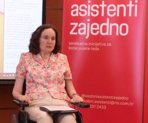 Zagreb, 06.07.2021. - U hotelu Dubrovmik Inicijativa Osobni asistenti zajedno organizirala je okrugli stol na temu stanja u sustavu osobne asistencije za osobe s invaliditetom. Osobni asistenti desna su ruka osobama s invaliditetom, jer potièu njihovu samostalnost i smanjuju ovisnost o obitelji i prijateljima, pomauæi im oko svakodnevnih ivotnih aktivnosti. Na fotografiji Ana Slonjak, pravobraniteljica za osobe s invaliditetom. foto HINA /Zvonimir KUHTIÆ/ zk