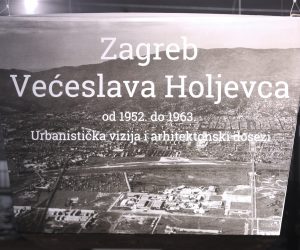 Zagreb, 12.07.2021. - U muzeju suvremene umjetnosti predstavljana je monografije "Zagreb Veæeslava Holjevca od 1952. do 1963. - urbanistièka vizija i arhitektonski dosezi". Na predstavljanju govorili su: arhitekt Ivan Mlinar, Damir antek iz Dravne geodetske uprave, Tatjana Holjevac  i ravnateljica HSU-a Snjeana Pintariæ. foto HINA /Zvonimir KUHTIÆ/ zk