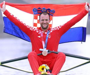 Tokio, 30.07.2021 - Hrvatski veslac Damir Martin u finalnoj utrci samaca na Olimpijskim igrama Tokio 2020 osvojio je broncanu medalju.
foto HINA/ Damir SENCAR/ ds