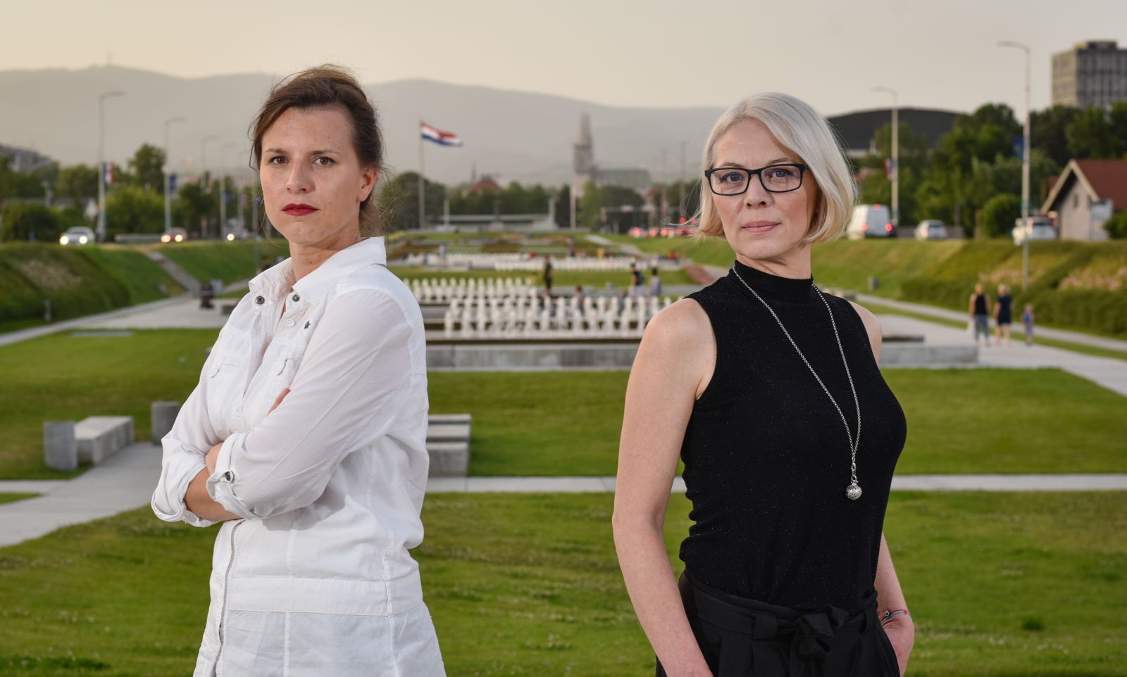 24.06.2021., Zagreb - Nora Krstulović, redateljica i urednica portala Teatar.hr i Maja Sviben, dramaturginja, autorice projekta Urban safari: Zagreb



 Photo Sasa ZinajaNFoto