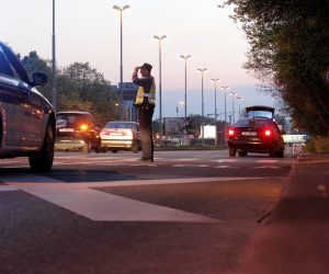 02.04.2017., Zagreb - Nalet osobnog automobila na pjesakinju na zebri u Vatikanskoj ulici. Policija obavlja ocevid. 
Photo: Zeljko Lukunic/PIXSELL