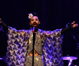 02.10.2020., Rijeka - Drugi dan Porto Etno festivala u Hrvatskom kulturnom domu. Nastupio je Bozo Vreco i sastav Veja, uz degustaciju etno-zalogaja.
Photo:Goran Kovacic/PIXSELL