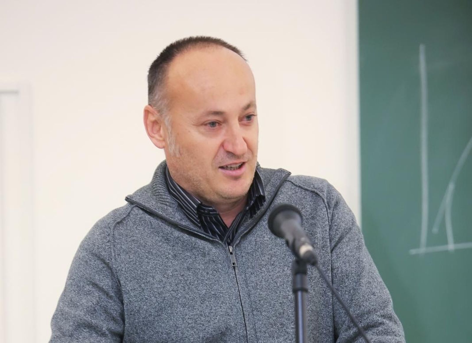 04.12.2014., Zagreb - Na Hrvatskim studijima odrzan je znanstveni simpozij na kojem su bili predstavljeni rezultati triju istrazivanja o hrvatskim braniteljima. Ilija Vucemilovic Simunovic. 
Photo: Tomislav Miletic/PIXSELL
