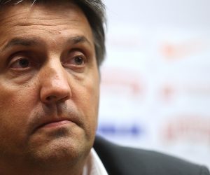 09.09.2014., Zagreb - Konferencija za medije HNS-a nakon sjednice izvrsnog odbora na kojoj je Niko Kovac smijenjen s mjesta izbornika. Tehnicki direktor reprezentacije Romeo Jozak. 
Photo: Goran Stanzl/PIXSELL
