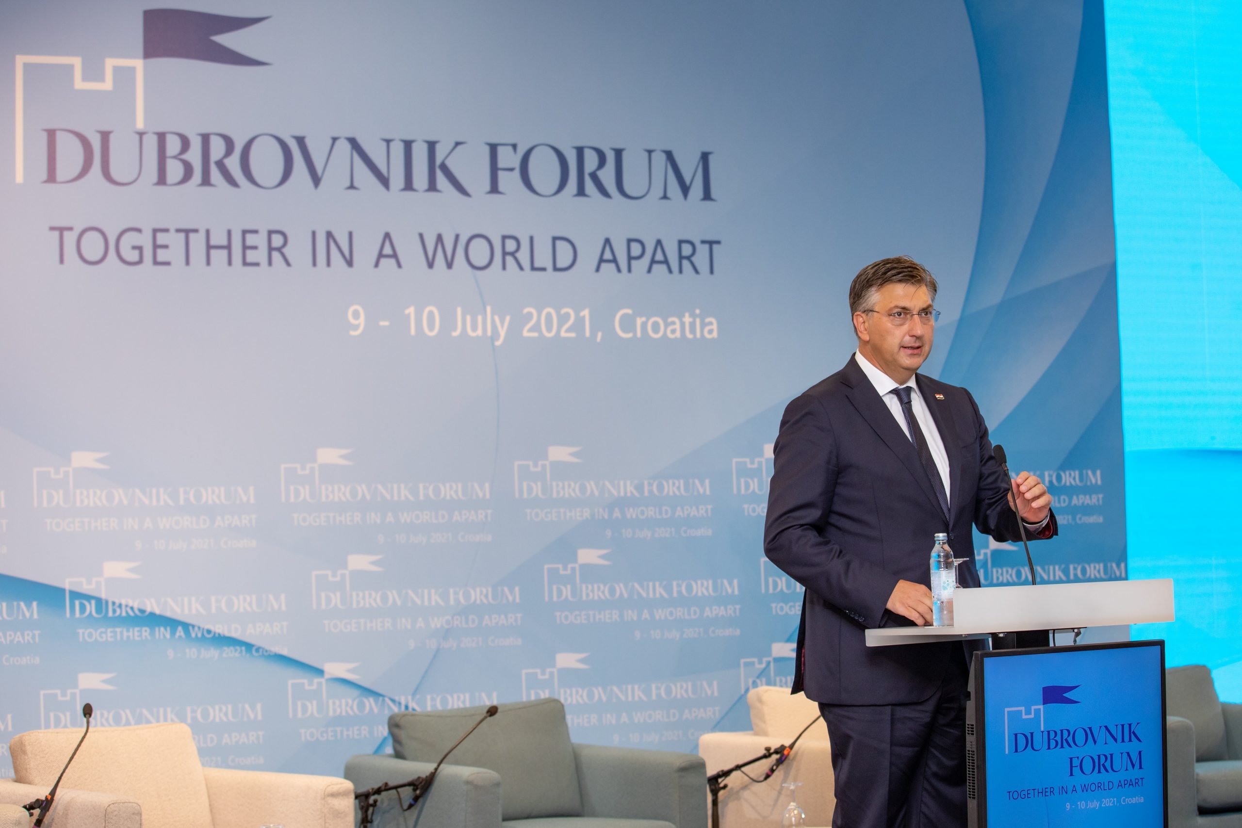 10.07.2021., Hotel Palace, Dubrovnik - U hotelu Palace odrzana je 14. medjunarodna konferencija Dubrovnik forum posvecena postpandemijskoj geopolitici i utjecaju  na svjetsku ekonomiju. Predsjednik Vlade Andrej Plenkovic. Photo: Grgo Jelavic/PIXSELL