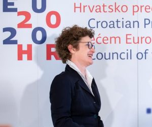 11.03.2020., Opatija - U sklopu hrvatskog predsjedanja Vijecem Europske unije, u Hotelu Ambasador odrzan je Neformalni sastanak ministara prometa EU-a (nadleznih za pomorstvo). ministar mora, prometa i infrastrukture Oleg Butkovic i zamjenica direktora Opce uprave za mobilnost i promet Europske komisije Maja Bakran Marcich. Photo: Nel Pavletic/PIXSELL/EU2020HR