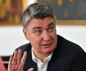 20.07.2021., Varazdin - Predsjednik RH Zoran Milanovic posjetio je Varazdin gdje se susreo s gradonacelnikom Nevenom Bosiljem. Photo: Vjeran Zganec Rogulja/PIXSELL