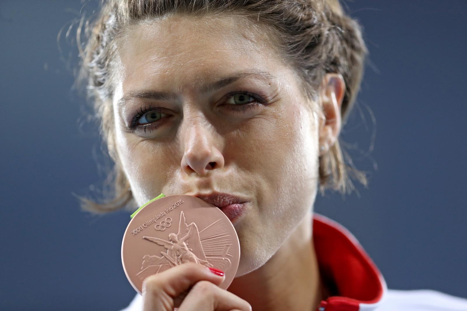 20.08.2016., Rio de Janeiro - Olimpijske igre Rio 2016. Cremonija dodjele medalja u disciplini skok u vis, zene. Zlatnu medalju i svoju prvu olimpijsku s 37 godina osvojila je Spanjolka Ruth Beitía, srebro je pripalo Bugarki Mireli Demirovoj, a bronca Blanki Vlasic iz Hrvatske
Photo: Igor Kralj/PIXSELL