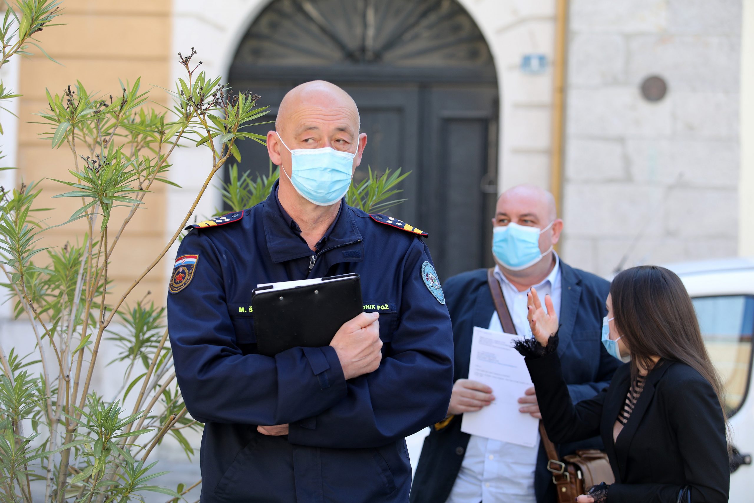 23.04.2021., Rijeka - Konferencija za medije clanova Kriznog stozera Civilne zastite Primorsko goranske zupanije. Govorili su nacelnik stozera Mladen Sculac, epidemiolog Dobrica Roncevic i ravnatelj Talasoterapije Opatija Viktor Persic..
 Photo: Goran Kovacic/PIXSELL