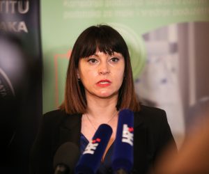 25.05.2021., Zagreb - Ministrica regionalnog razvoja i fondova Europske unije Natasa Tramisak dala je izjavu povodom konferencije "Tri godine GDPR-a" u hotelu Westin. Photo: Zeljko Hladika/PIXSELL