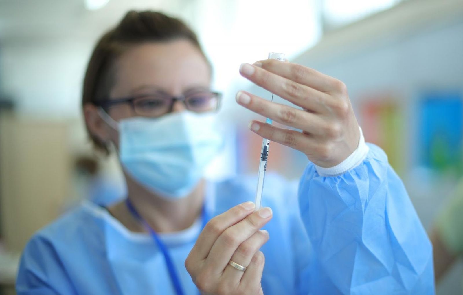 30.06.2021., Zagreb - Dom sportova. Hrvatski zavod za javno zdravstvo i Medicinski fakultet Sveucilista u Zagrebu organizirali su cijepljenje bez narucivanja iskljucivo prvom dozom cjepiva Comirnaty, Pfizer - BioNTech. Photo: Sanjin Strukic/PIXSELL