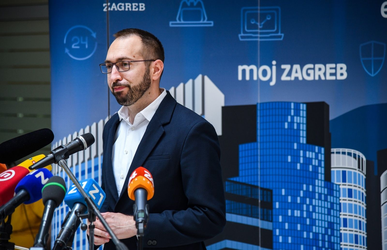 14.07.2021.., Zagreb - Konferencija gradonacelnika Tomislava Tomasevica povodom novih uhicenja  Photo: Josip Regovic/PIXSELL