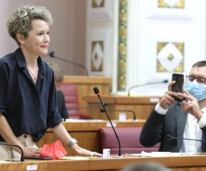 15.07.2021., Zagreb - Ivana Kekin prisegnula je danas u Saboru kao zamjena za Radu Boric koja odlazi u gradsku skupstinu.
Photo: Patrik Macek/PIXSELL