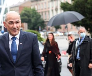 29.05.2021., Zagreb - U Hrvatskom narodnom kazalistu odrzan je svecani koncert povodom Dana drzavnosti. Predsjednik Vlade RH Andrej Plenkovic, slovenski premijer Janez Jansa Photo: Marin Tironi/PIXSELL
