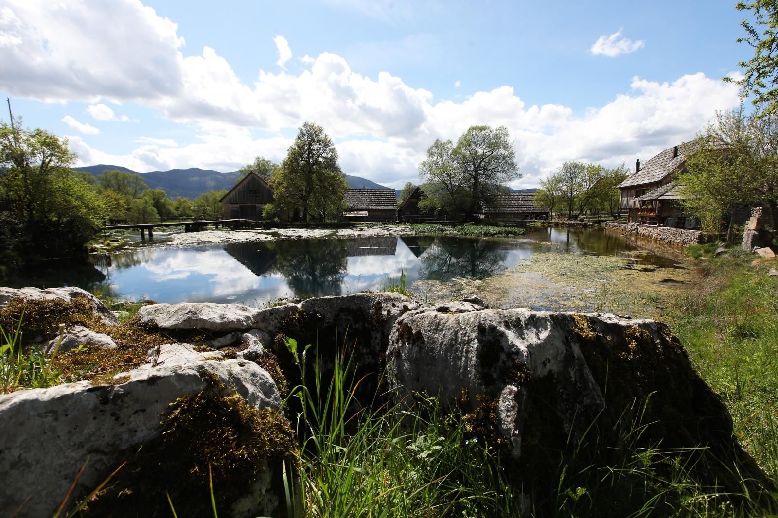 30.04.2020.Lika- Reportaza: Zivot u Lici u doba korone.Mlinar Jurica Kolakovic iz sela Sinac na Majerovom vrelu, izvoru Gacke.
Photo: Boris Scitar/Vecernji list/PIXSELL