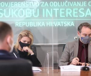 12.02.2021., Zagreb - Sjednica povjerenstva za odlucivanje o sukobu interesa. Davorin Ivanjek, Natasa Novakovic.
Photo: Matija Habljak/PIXSELL