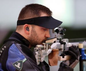 Tokio, 25.07.2021 - Hrvatski strijelac Petar Gora tijekom natjecanja u gadanju pukom, stojeci stav, 10 metara na Olimpijskim igrama Tokio 2020.
foto HINA/ Damir SENCAR/ ds