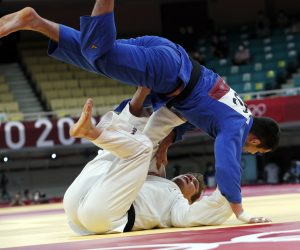 epa09369022 Matthias Casse of Belgium (bottom) in action against Alan Khubetsov of Russian Olympic Committee (top) during their bout in the Men's Judo -81kg Quarterfinal of the Tokyo 2020 Olympic Games at the Nippon Budokan arena in Tokyo, Japan, 27 July 2021.  EPA/RUNGROJ YONGRIT